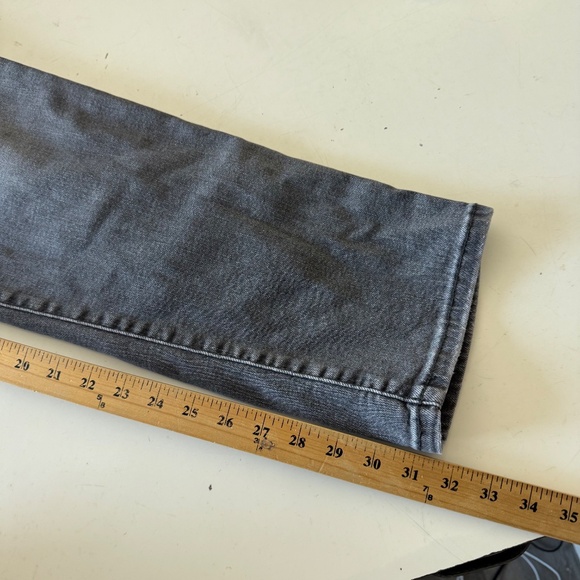 Lucky Brand 410 Athletic Straight Leg Charcoal Black Denim Jeans Mens 42 x 32 - Picture 10 of 12